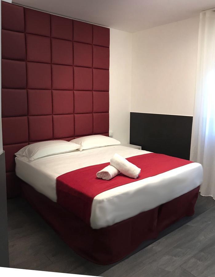 Double or Twin Room with Private Bathroom,529425114:JPEG